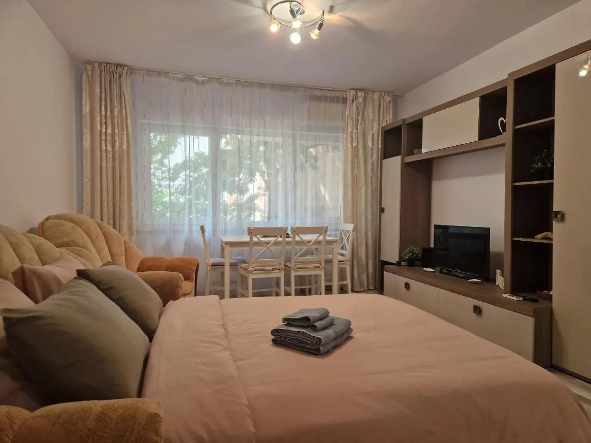 City Center Apartment Bucharest 0*,  Romania